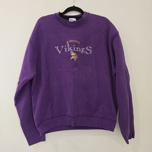 Vikings Vintage NFL Embroidered Purple Crewneck Sweatshirt - XL